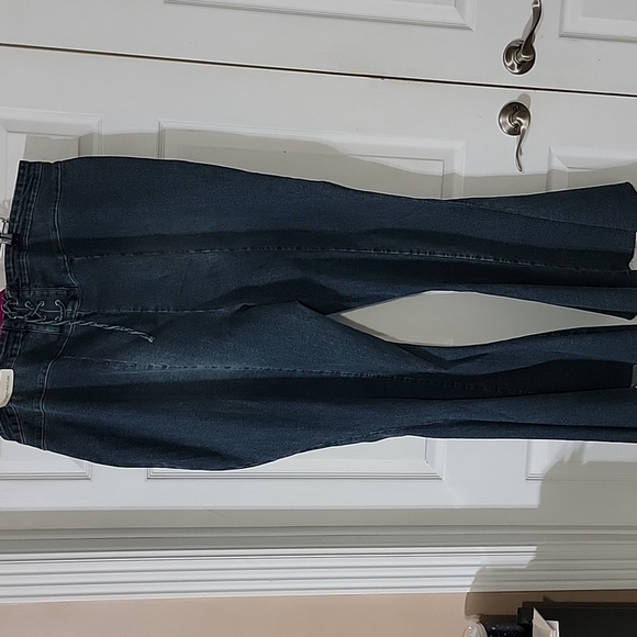 ARULA size 24 high rise jeans - Picture 3 of 5